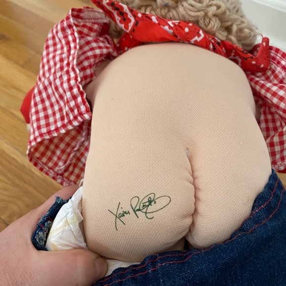 Vintage 1980's Cabbage Patch Kids With Signature - Picture 2 of 13